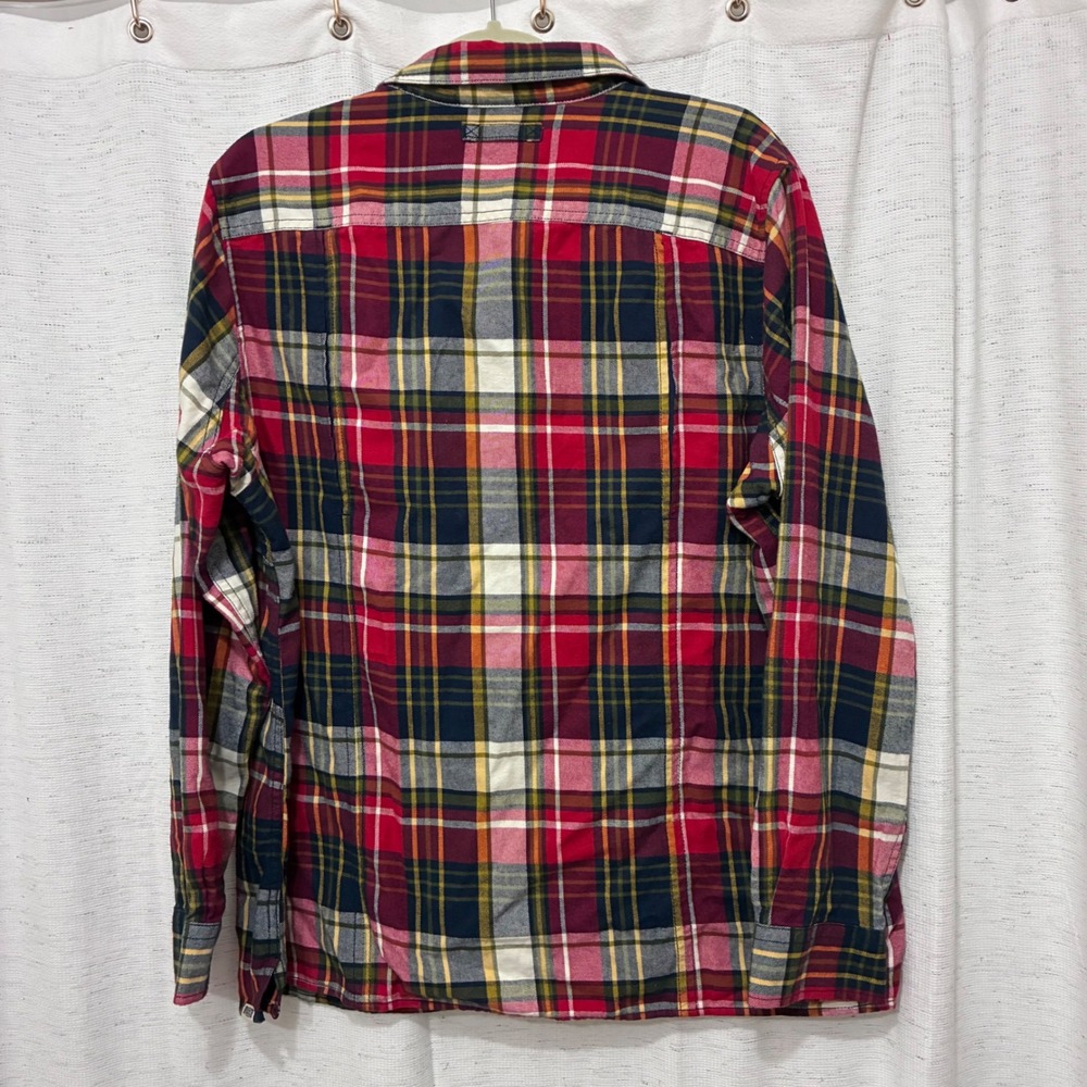 Duluth Trading Co Womens XL Flannel Shirt Red Plaid NWT Western Country Camping - Picture 9 of 9